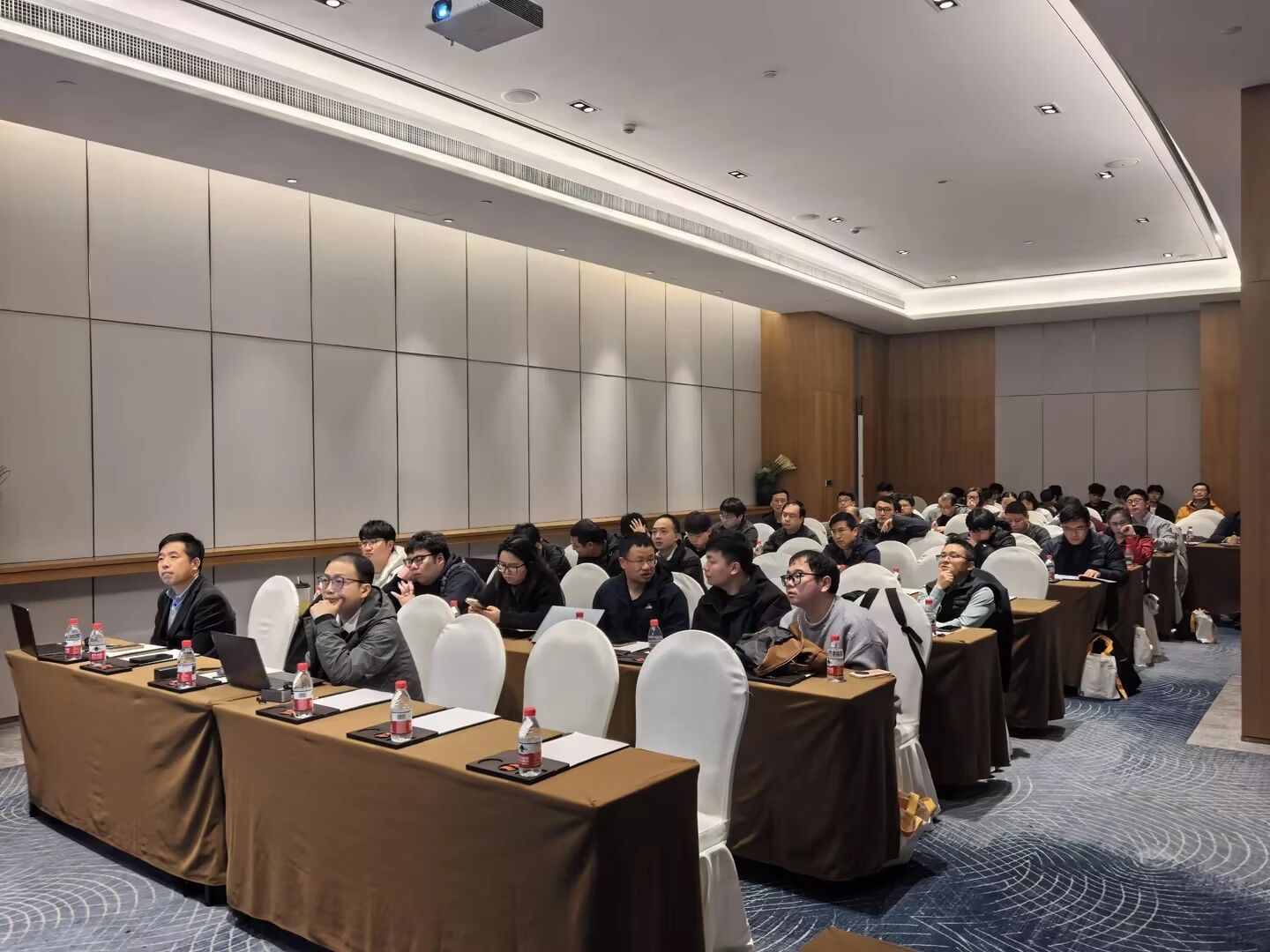 电动汽车电性能测试工程优化沙龙.jpg